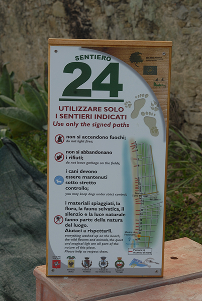 Segnaletica dei percorsi 07