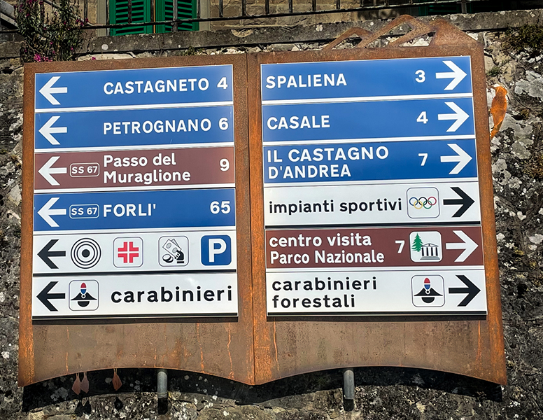 Segnaletica dei percorsi 07